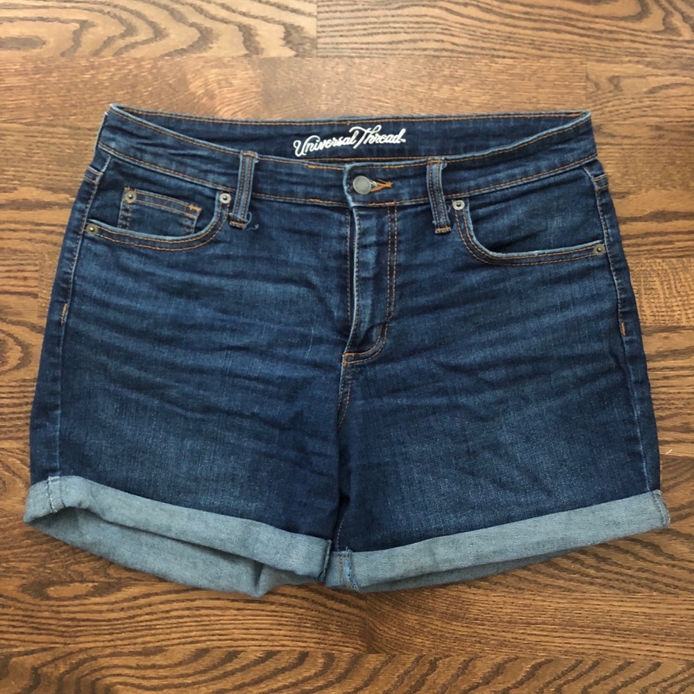Cuffed jean shorts